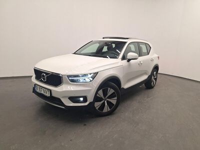 VOLVO XC40 VOLVO XC40